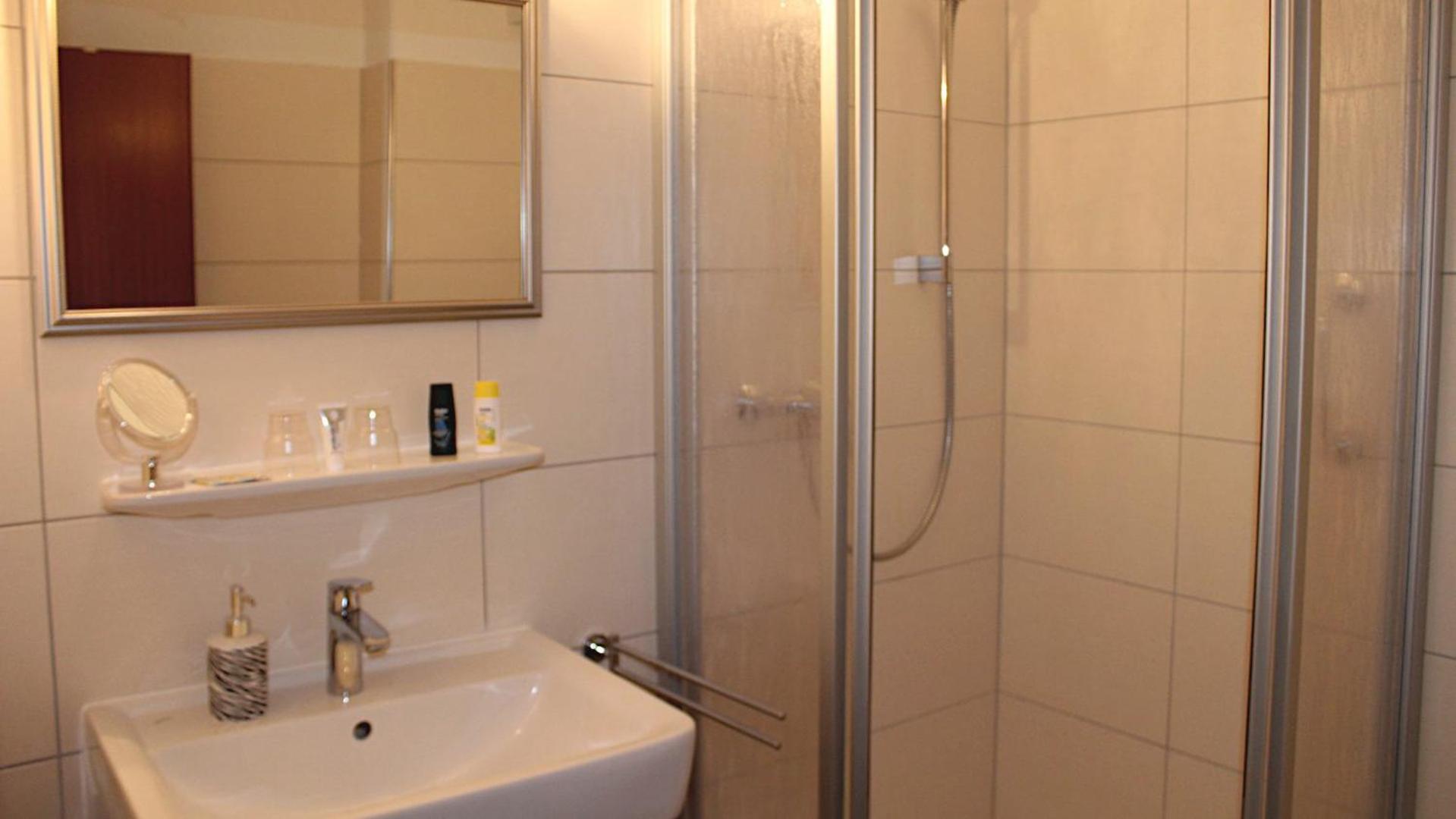 Pematra Ferienwohnungen Ostseestrasse 2 뤼베크 객실 사진